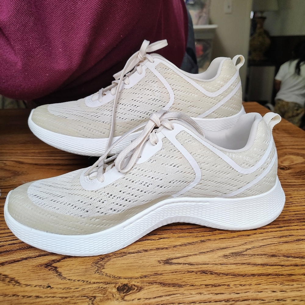 Dansko Women's Sky Mesh Comfort Energy Return Athletic Shoes Ivory sz 38. - Picture 2 of 16